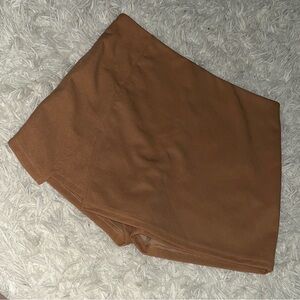 Brown mini skort